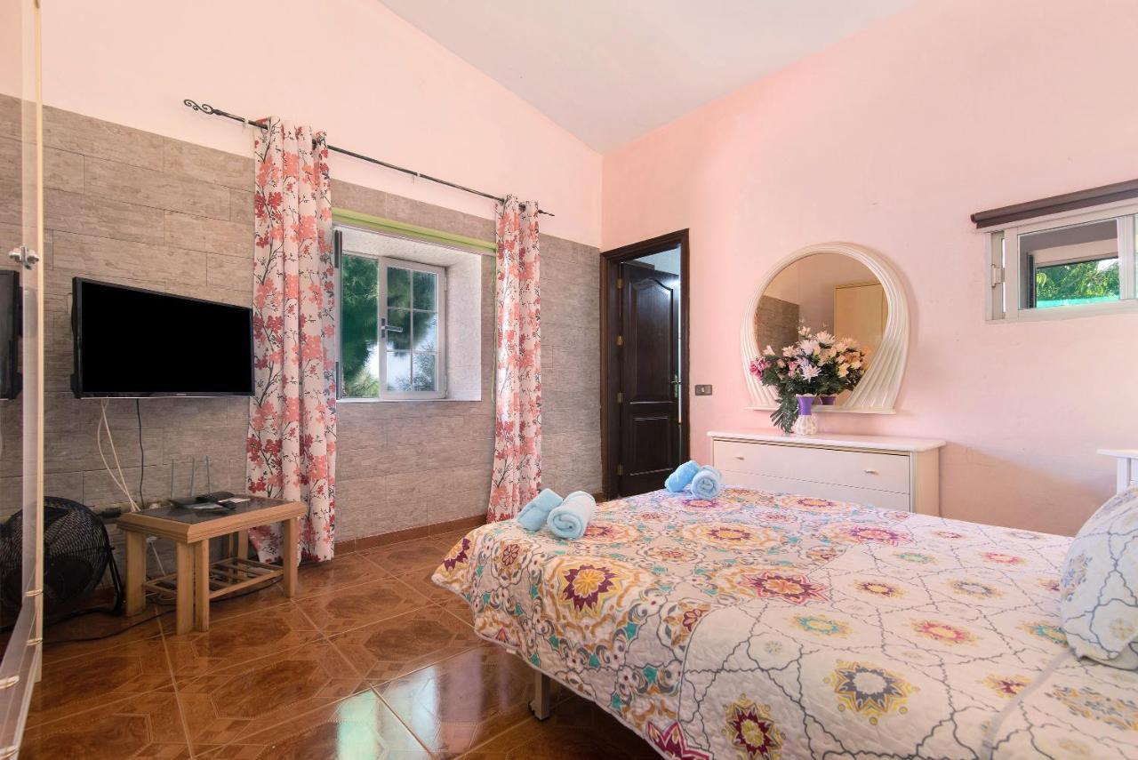 Vivienda V Torres 2 Leilighet Vega de San Mateo Eksteriør bilde